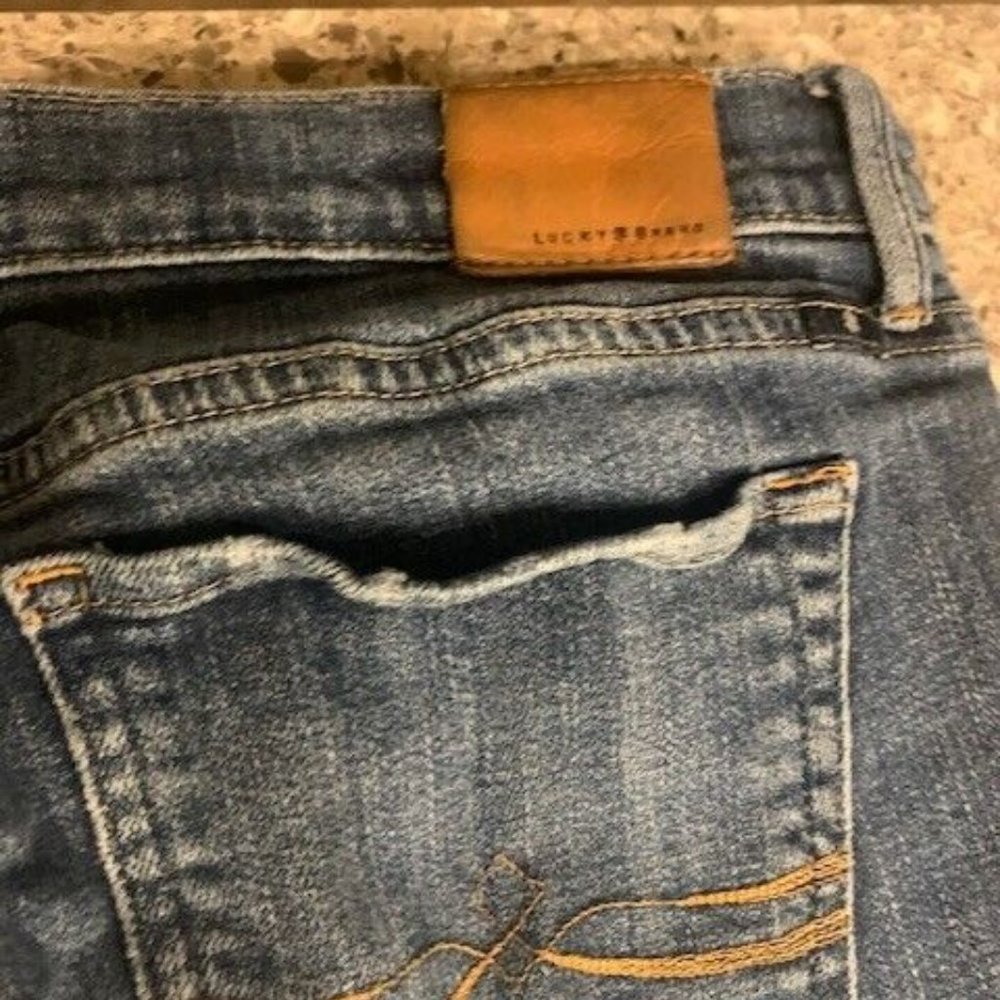Lucky Brand Jeans - Sweet and Straight